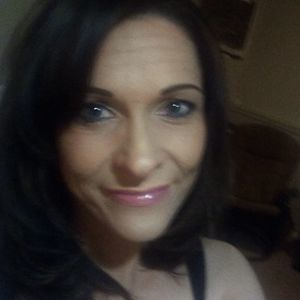 Meet your Posher, Niki